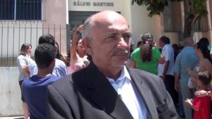 prefeito ildinho é punido por acumulação de cargos