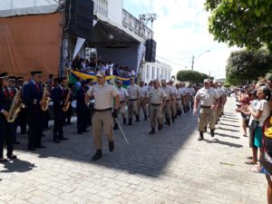 desfile de escolas militares