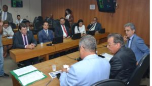 deputados discutem transporte alternativo