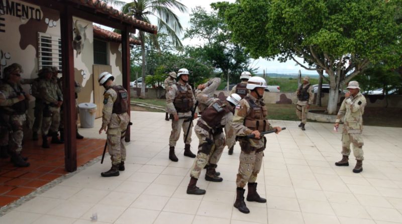 POLICIAIS DA CIPE NORDESTE PASSAM POR TREINAMENTO para carnaval
