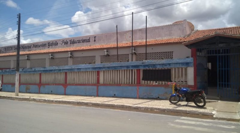 aulas suspensas