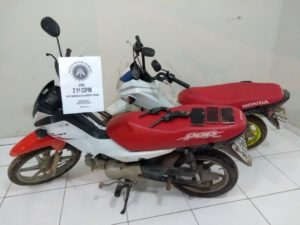moto foi roubada por dois homens