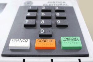 eleitorado de cícero dantas