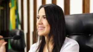 deputada talita oliveira