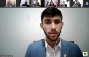 vereador guilherme presente em sessão