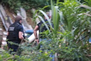 homem preso por mordida em ex-mulher
